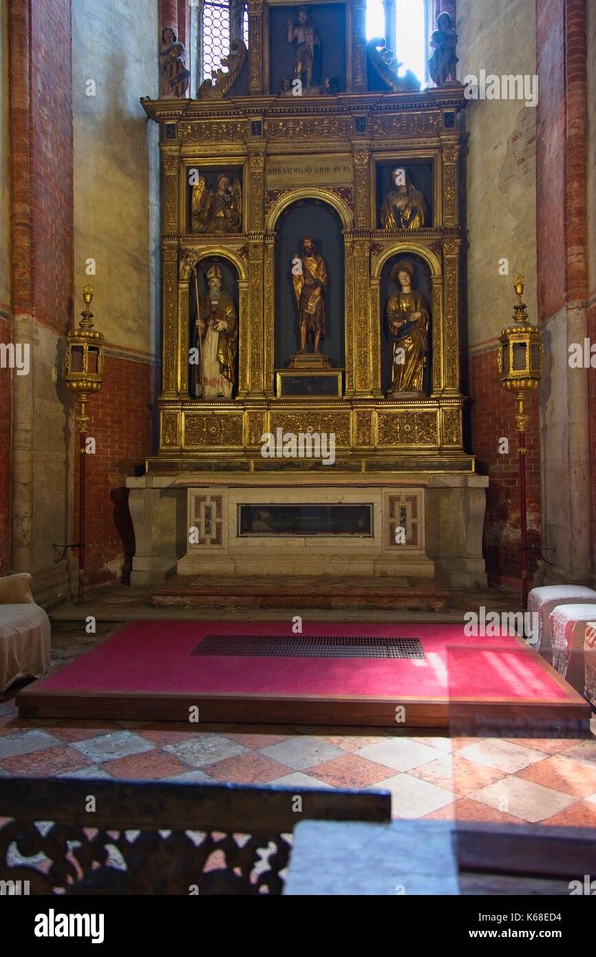 Cappella san giovanni battista Fotos und Bildmaterial in hoher