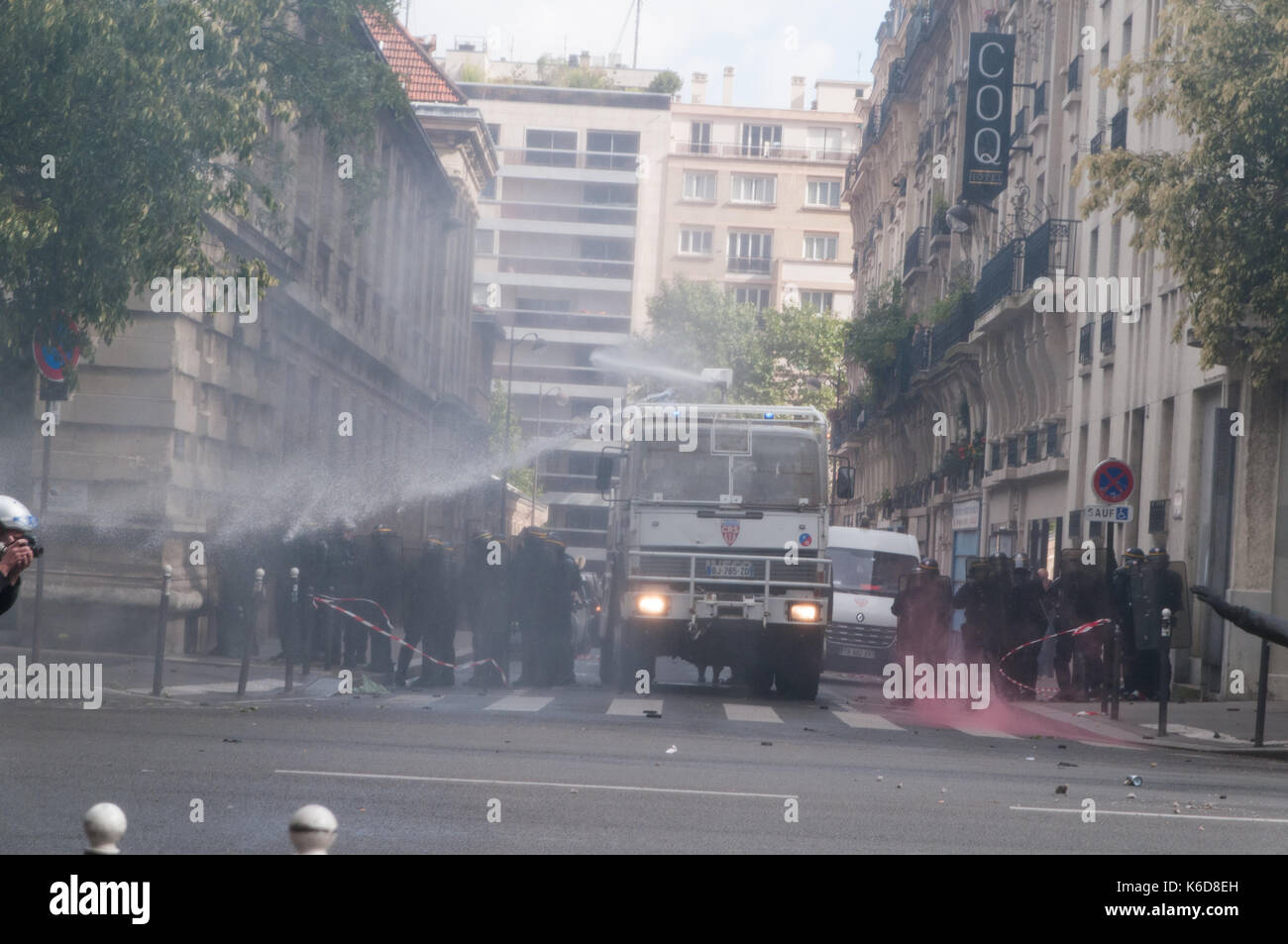 Paris, Frankreich. 12 Sep, 2017. Demonstration gegen die Reform des Arbeitsgesetzbuches Der längestrich Regierung in Paris, Frankreich, 12. September 2017 Quelle: Francois pauletto/Alamy leben Nachrichten Stockfoto