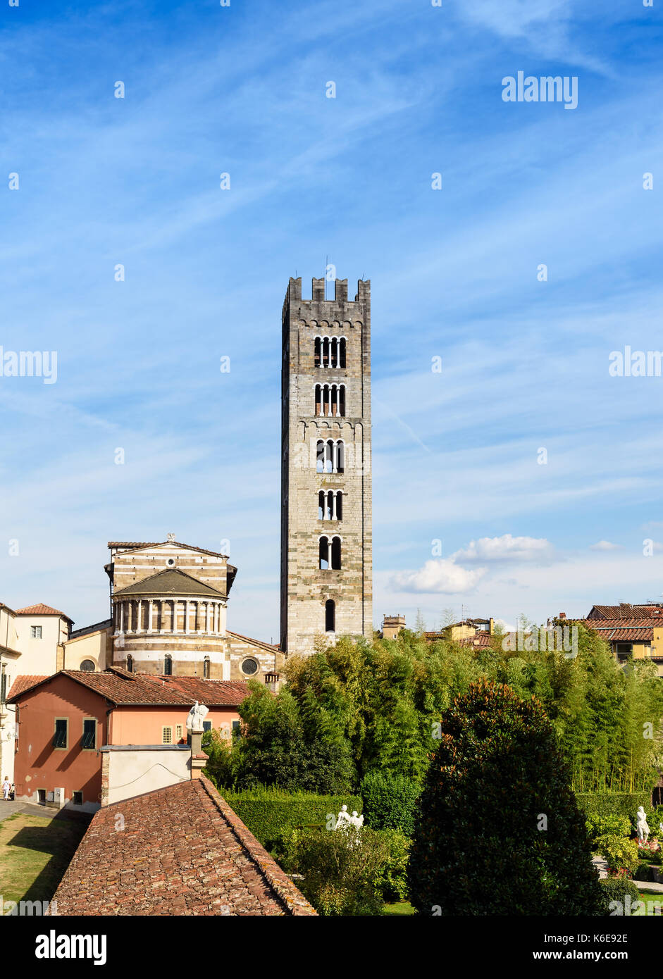 Basilika von San Frediano (romanischen Stil, XII. Jahrhundert) in Lucca Stockfoto