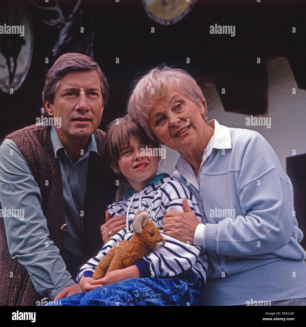 Forsthaus Falkenau, Fernsehserie, Deutschland 1989 - 2013, Darsteller: Christian Wolff, Nicole Schmidt, Bruni Löbel Stockfoto