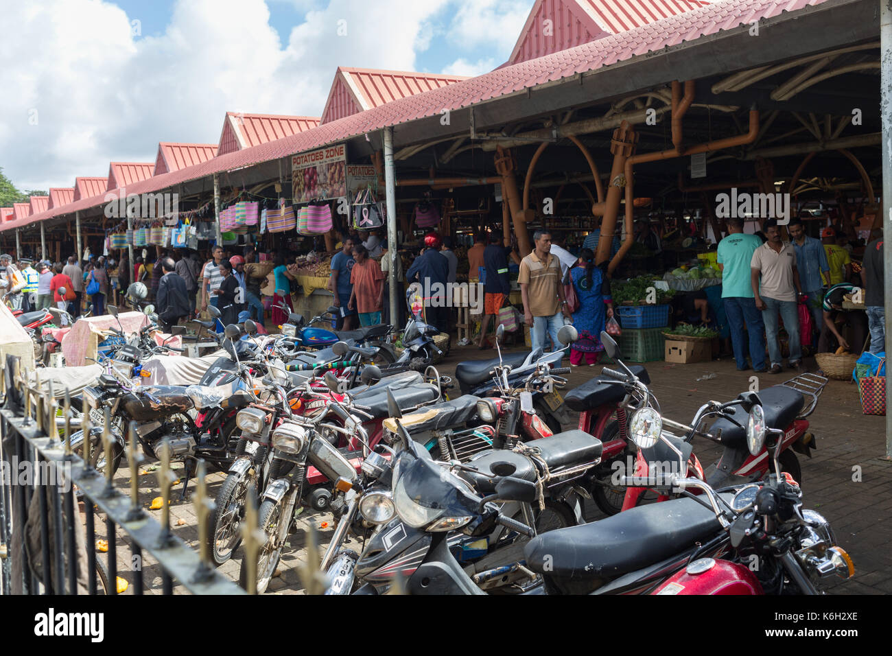 Zentrale Flacq Sonntag shopping Markt, Mauritius Stockfoto