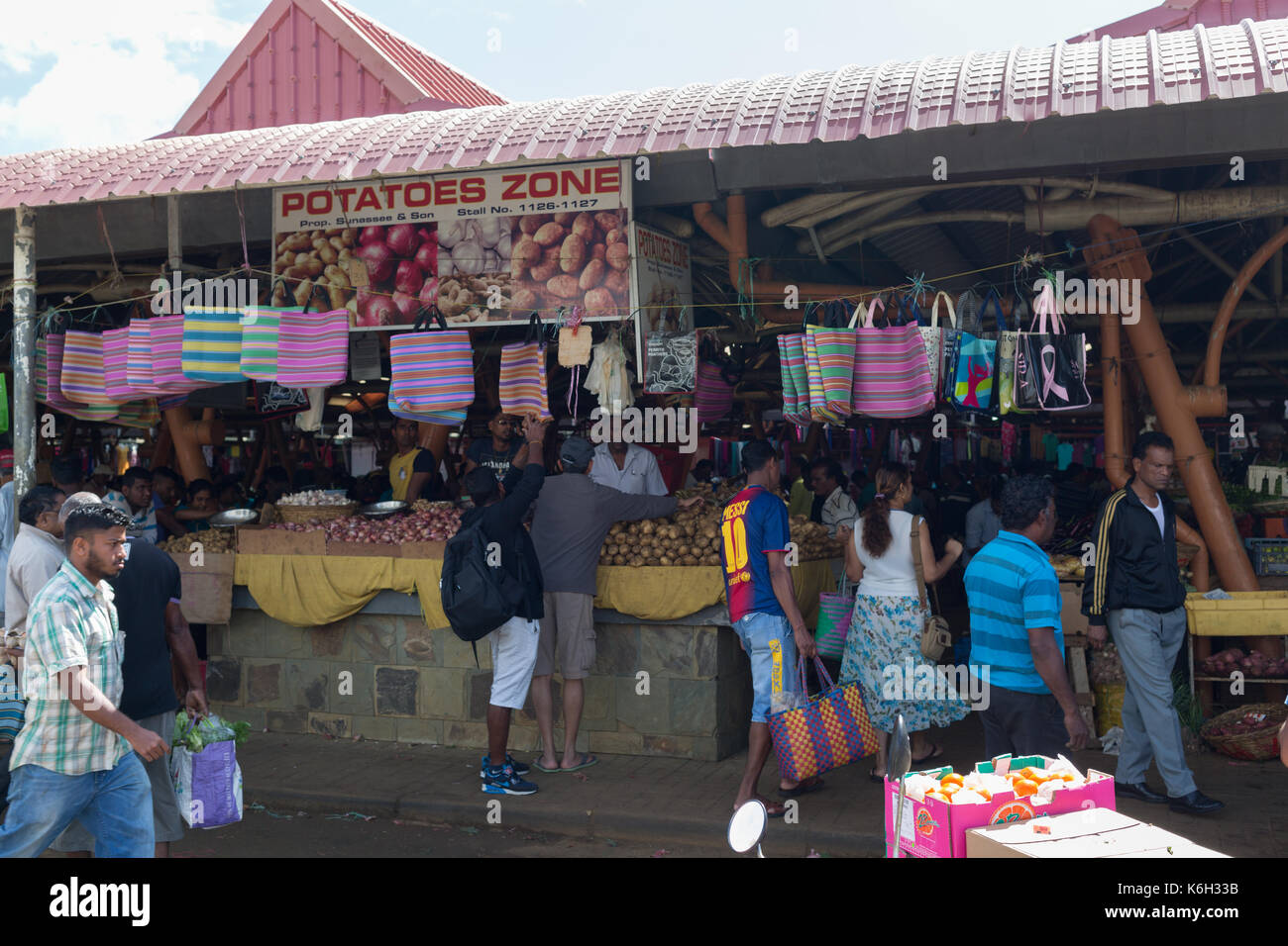 Zentrale Flacq Sonntag shopping Markt, Mauritius Stockfoto