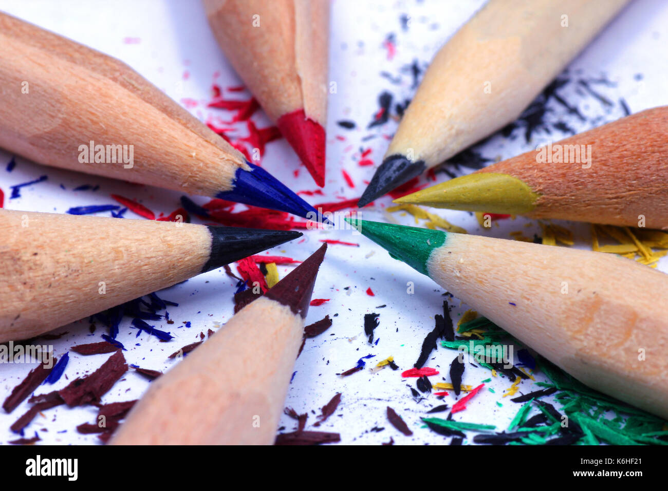 Bleistift spitzen und sein Abfall. Spitzen Bleistift und seine Abfälle  Stockfotografie - Alamy