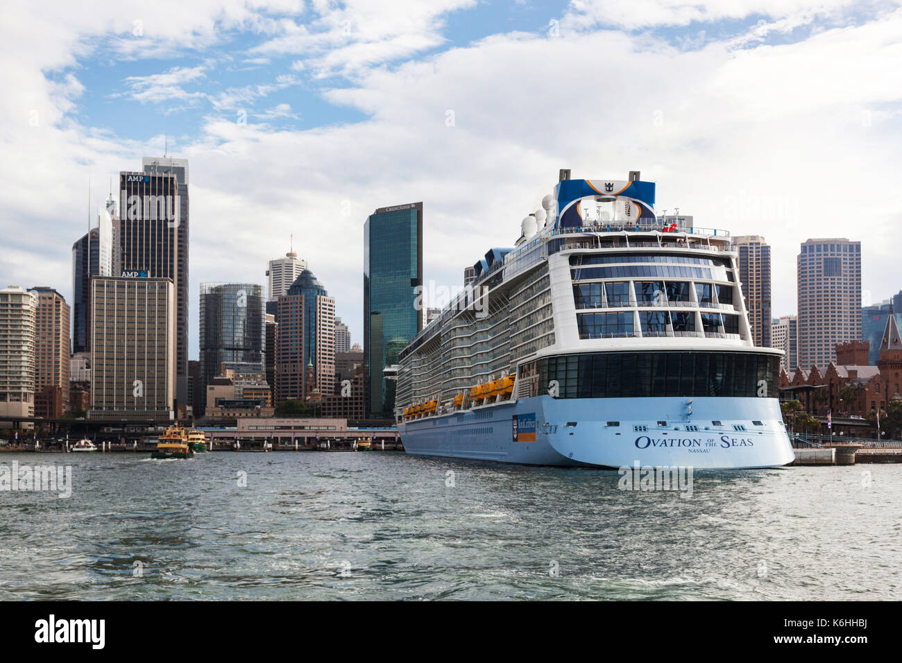 MS Ovation der Meere, den Hafen von Sydney, NSW, Australien Stockfoto