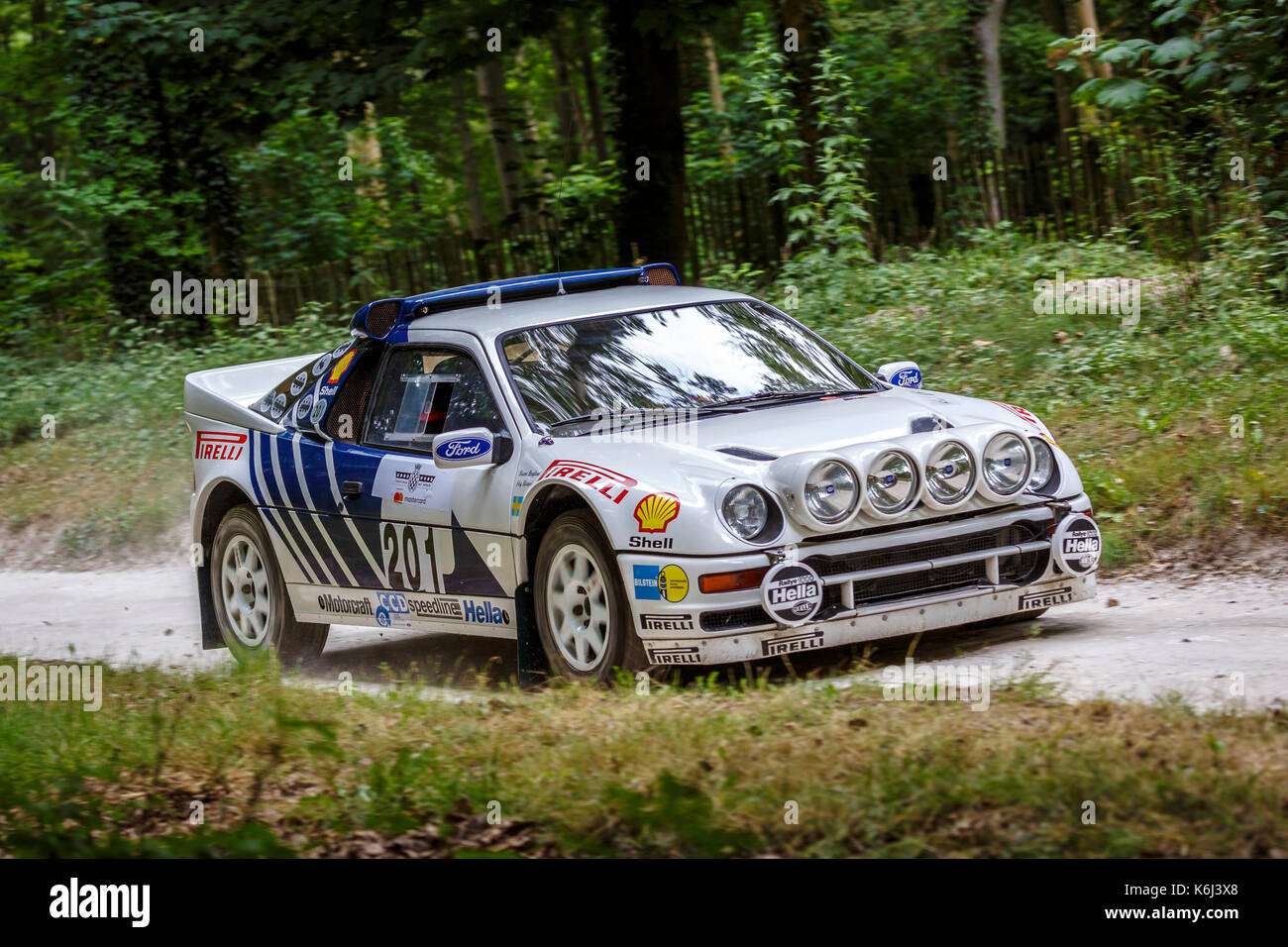 1986 Ford RS 200 EVO-Gruppe B Rallye Auto mit Fahrer James Avis am 2017 Goodwwod Festival der Geschwindigkeit, Sussex, UK. Stockfoto