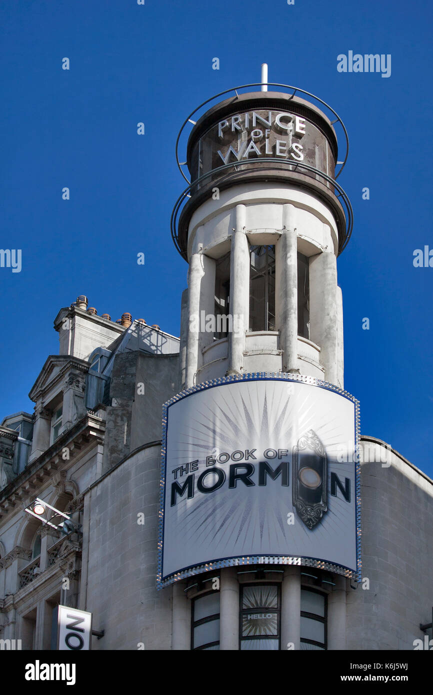 LONDON, ENGLAND - Juli 8, 2017: Prince of Wales Theatre West End Theater, auf Coventry Street, Westminster, seit 1884, durch C ausgelegt. Stockfoto