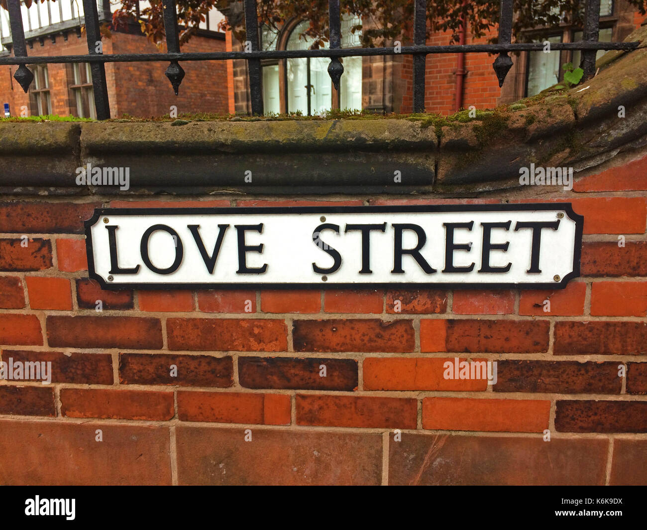 Love Street - Straßenschild in Chester Stockfoto
