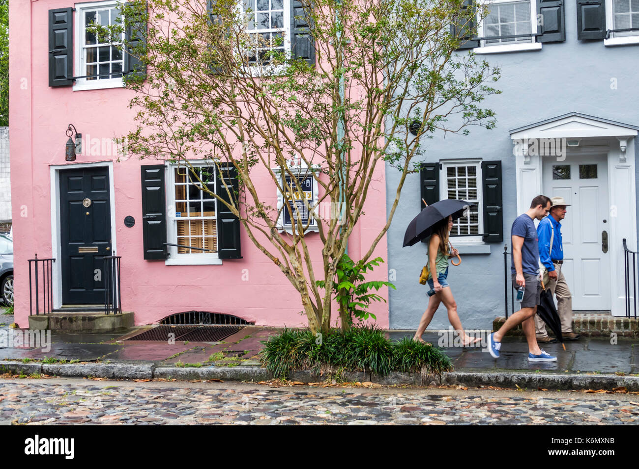 Charleston South Carolina, historische Innenstadt, Chalmers Street, Häuser, Kopfsteinpflaster, Gebäude, Besucher reisen Reise touristischer Tourismus Wahrzeichen landm Stockfoto