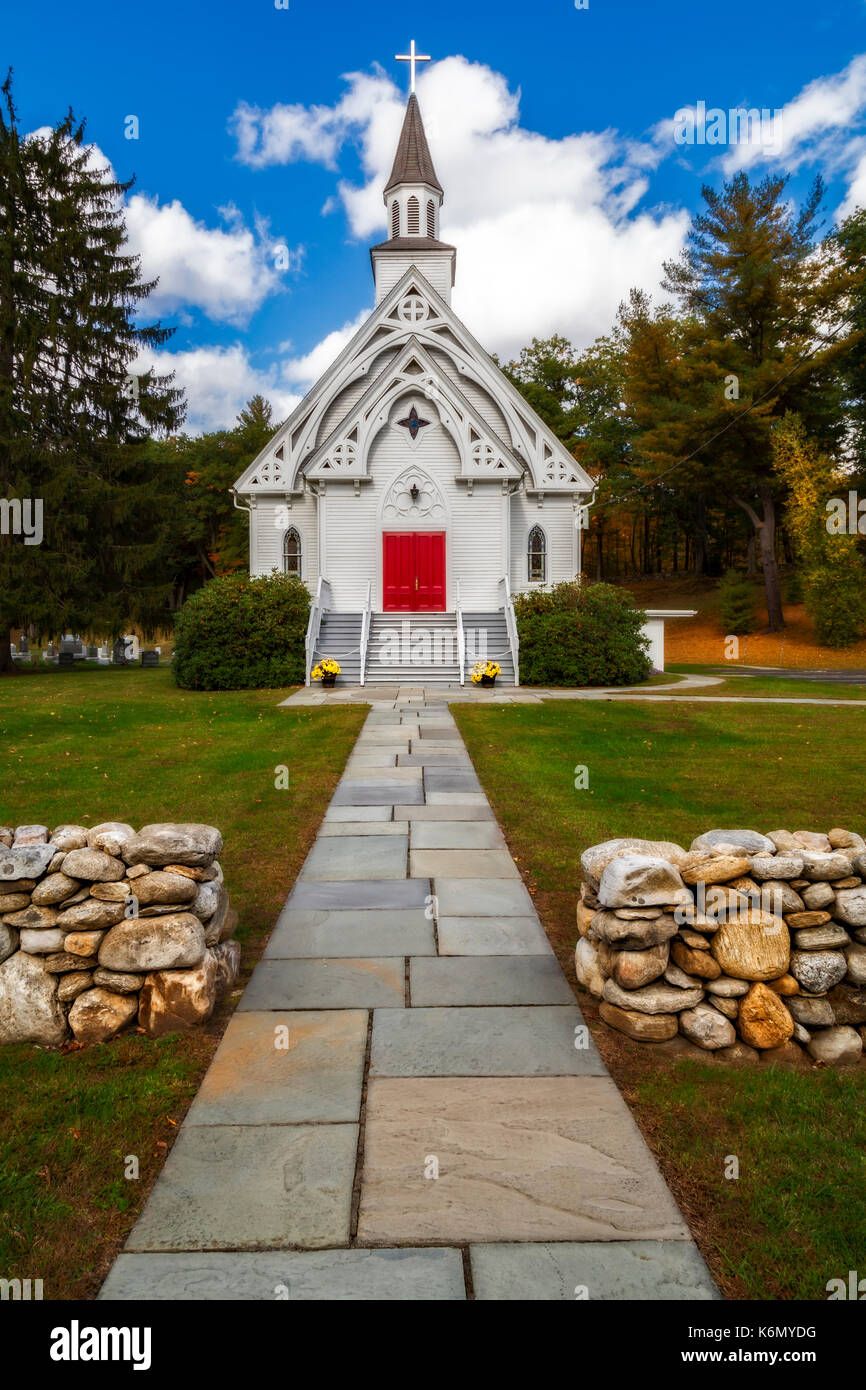 Die hl. Birgitta katholische Kirche - Es steht heute wie vor mehr als hundert Jahren nach den harten Winter Stürme, die Gemeinsame Stockfoto