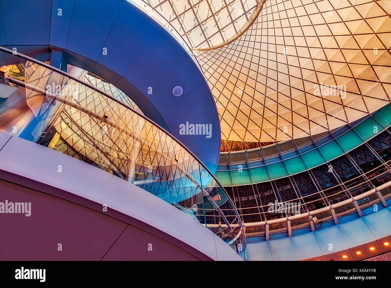 Fulton St U-Bahn Station NYC-Innenraum Nahaufnahme der Design Elemente an der Fulton Street U-Bahn Station in Lower Manhattan in New York City. Ava Stockfoto