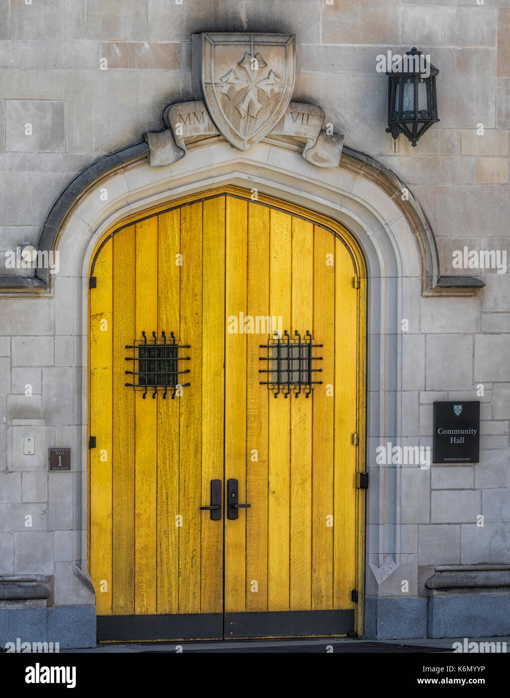 Princeton University Community Hall Tür - einem oberen, Whitman College Speisesaal im Gemeindesaal an der Princeton University Campus. Stockfoto