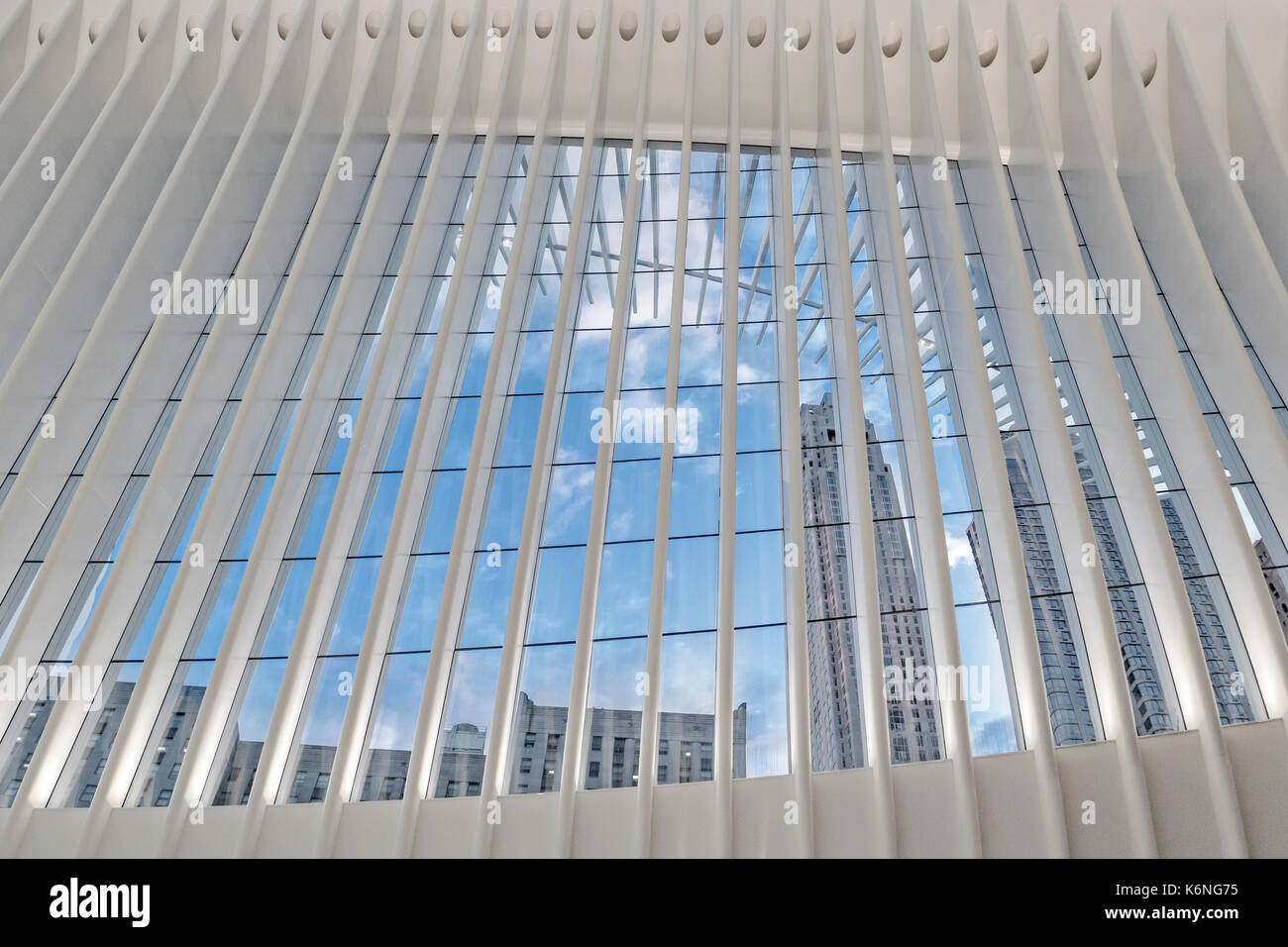 New York City Blick von WTC Oculus - Manhattan vom Oculus Transport Hub bei 4 World Trade Center in Manhattan in New York City zu senken. T Stockfoto