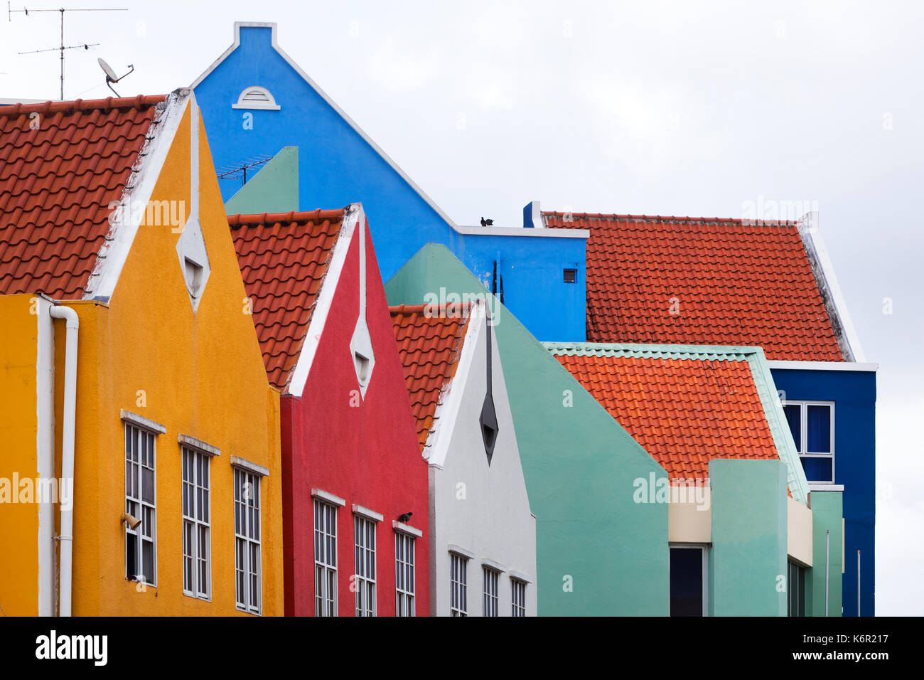 Bunte Häuser und Gebäude in Willemstad auf Curacao Stockfoto