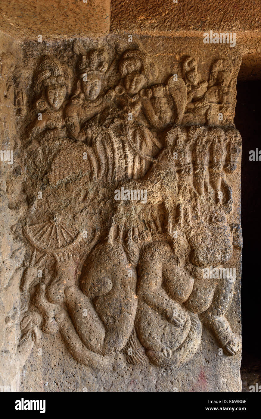 Sun God, 4 Pferde Entlastung am Bhaja Höhlen, Maharashtra, Indien Stockfoto