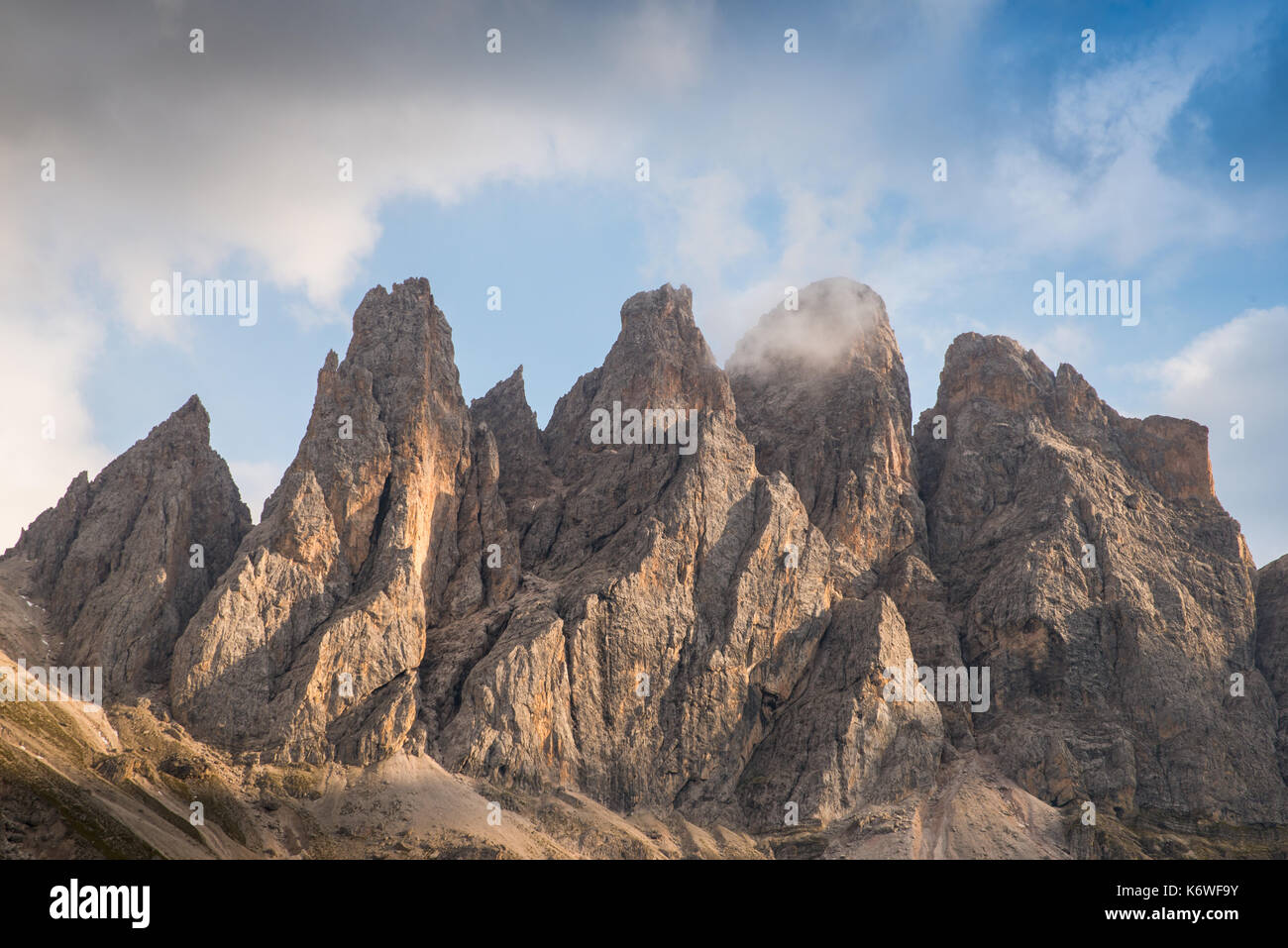 Eindrucksvolle Bergformation "Drei Zinnen" ("Drei Gipfel' / 'Big' 2999 m) Am Morgen Licht, Italien, Südtirol, Dolomiten Stockfoto