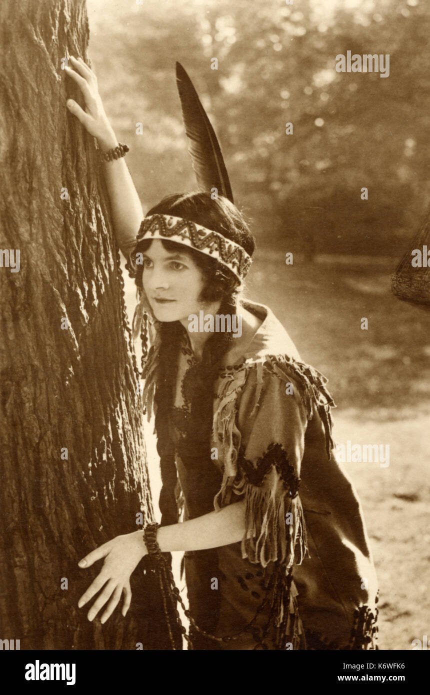 COLERIDGE, Samuel Taylor - - britische Komponist, 1875-1912 - HIAWATHA Produktion mit Flora woodman als Minnehaha. London Produktion. American Indian Stockfoto