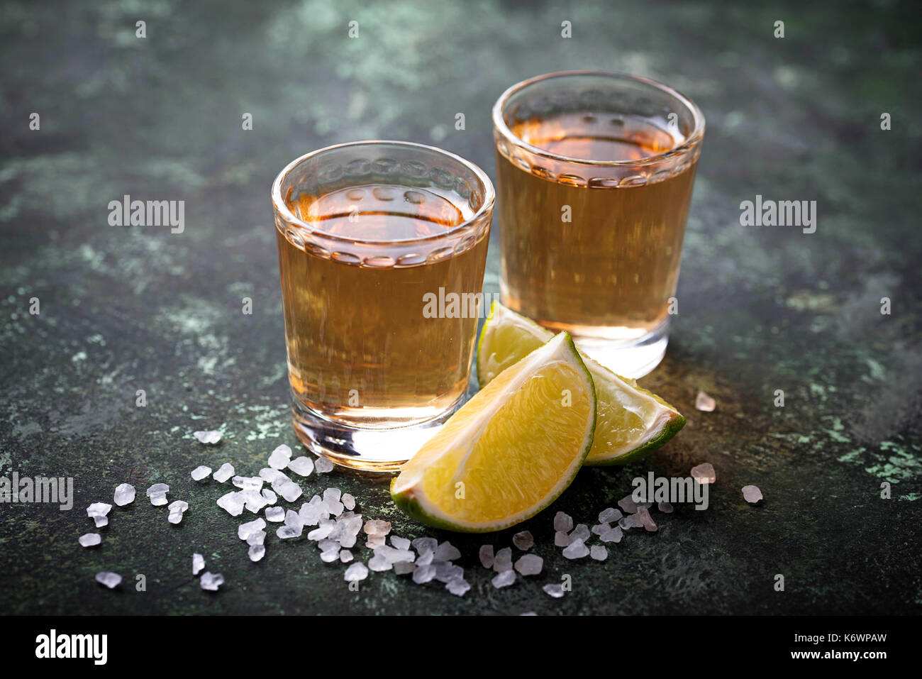 Mexikanischen Tequila mit Salz und Limetten Stockfoto