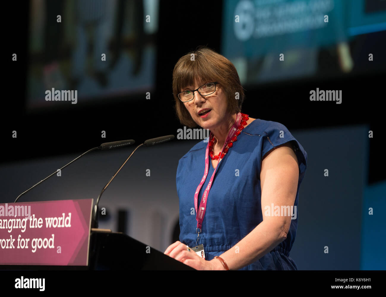 TUC-Generalsekretär, Frances O'Grady, Adressen der TUC-Konferenz in Brighton Stockfoto