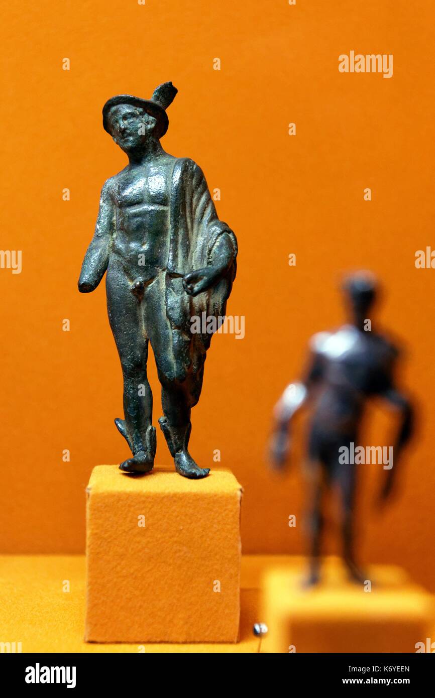 Frankreich, Rhone, Lyon, historische Stätte als Weltkulturerbe von der UNESCO, Colline de Fourviere, gallo-römische Museum der Fourvire gebaut von der Architekt Bernard Zehrfuss, Quecksilber Bronzestatuette in Lyon gefunden Stockfoto