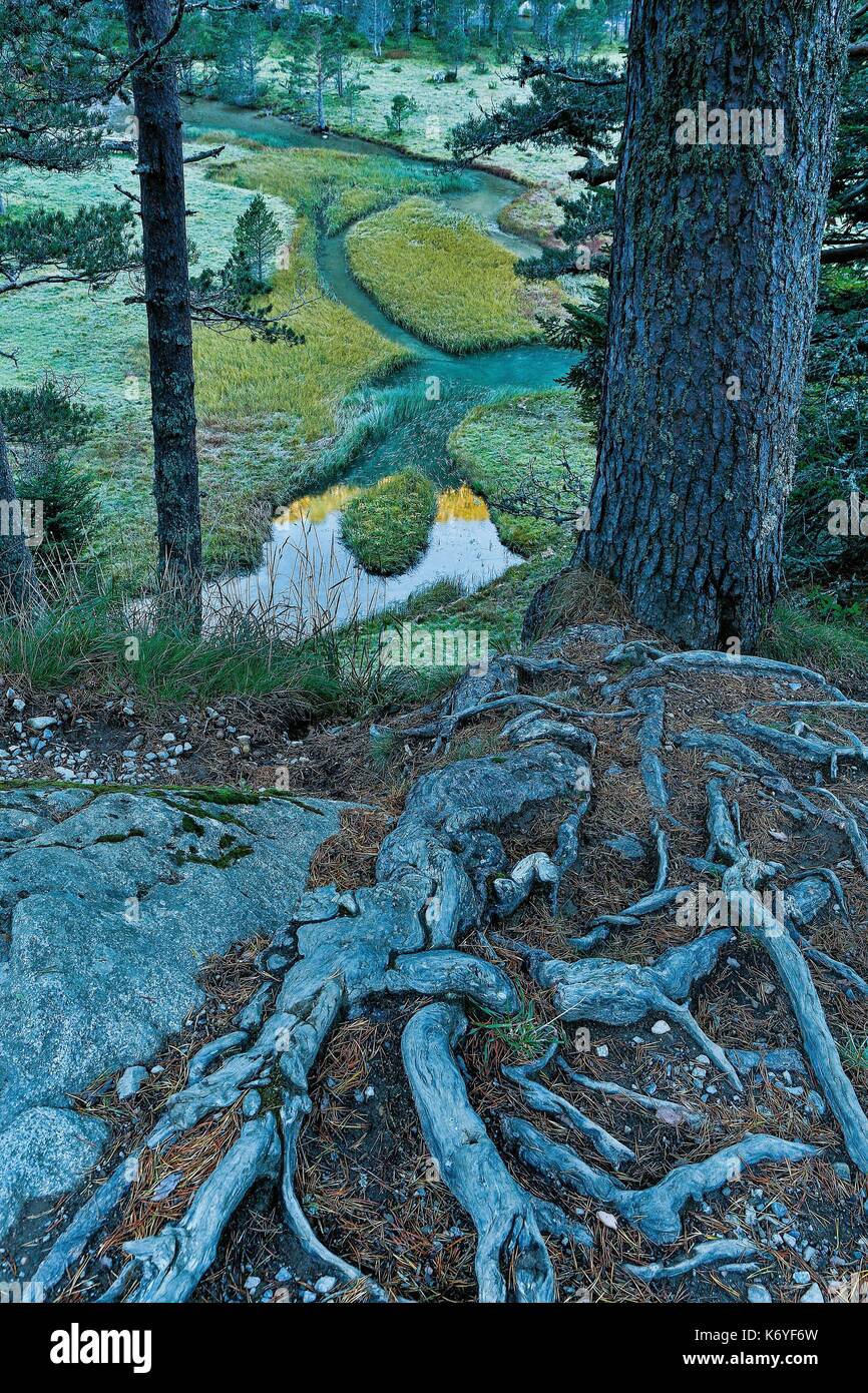 Höchster Gipfel Der Pyrenäen 5 Buchstaben Gaube pont -Fotos und -Bildmaterial in hoher Auflösung – Alamy