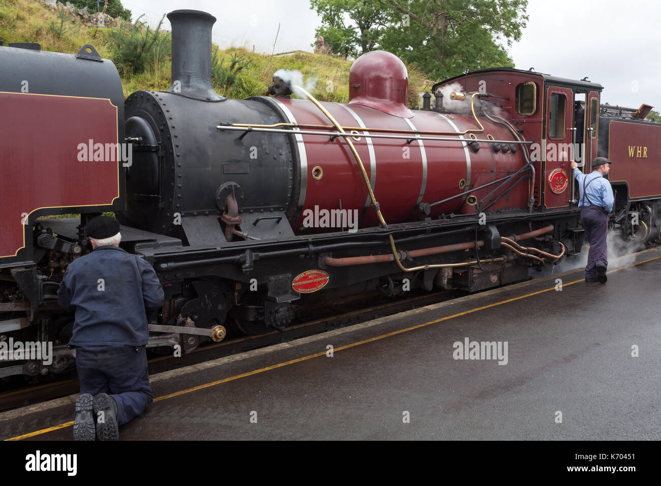 Welsh Highland Railway Dampfzug, Beddgelert, Snowdonia, Wales, Großbritannien Stockfoto
