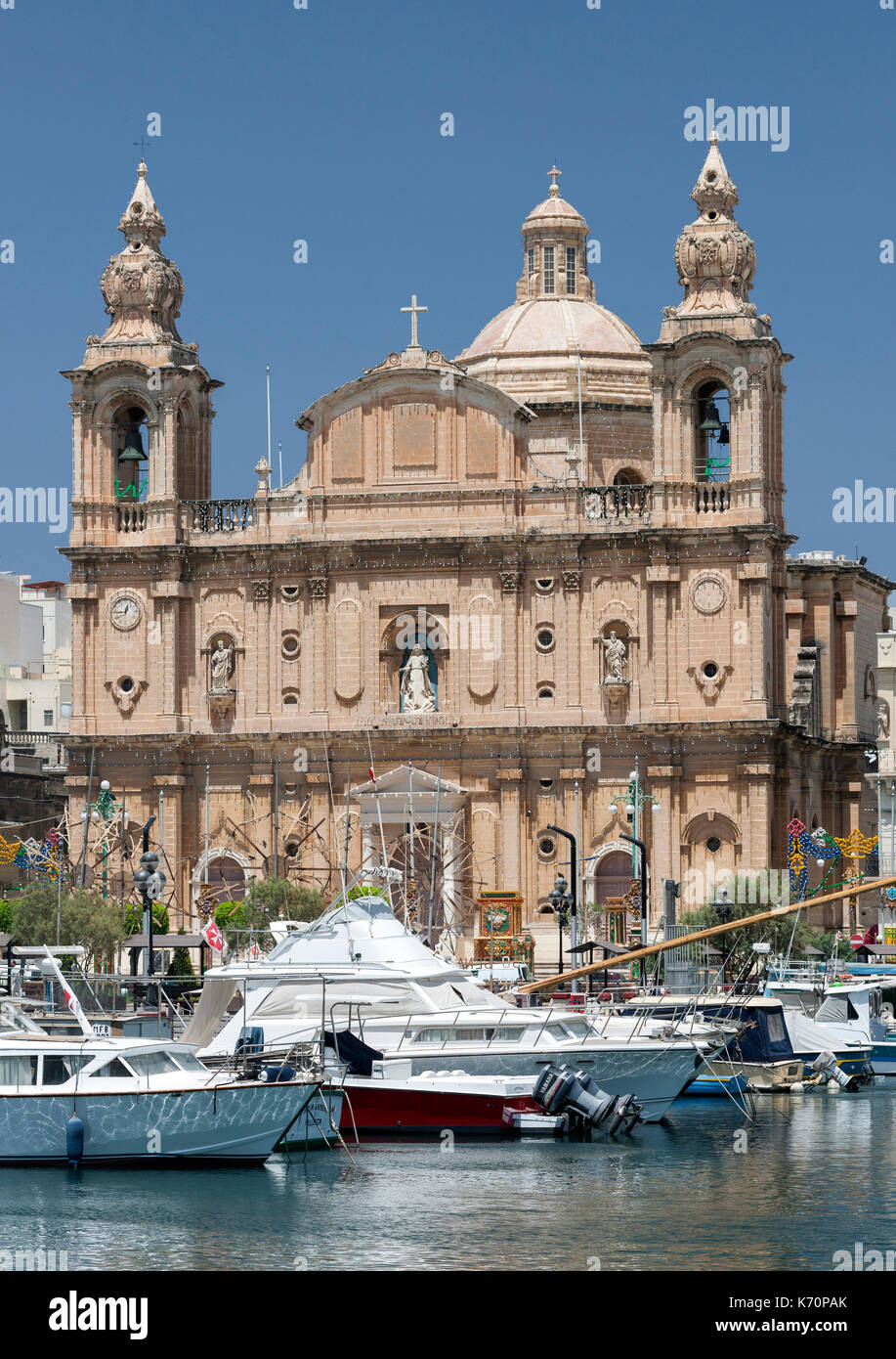 Die Pfarrkirche St. Joseph in Msida, Malta. Stockfoto