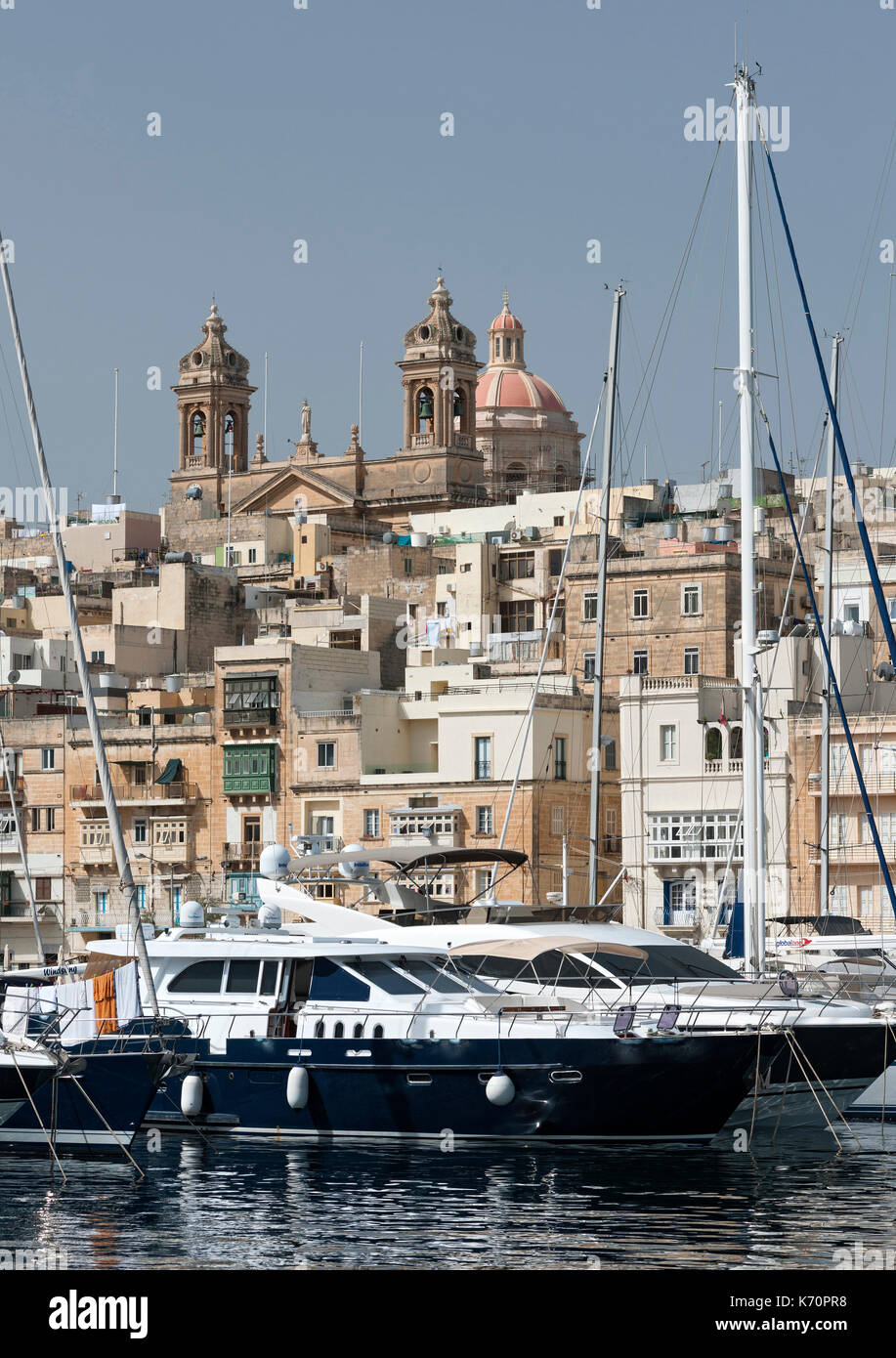 Boote im Grand Harbour Marina in Malta. Stockfoto