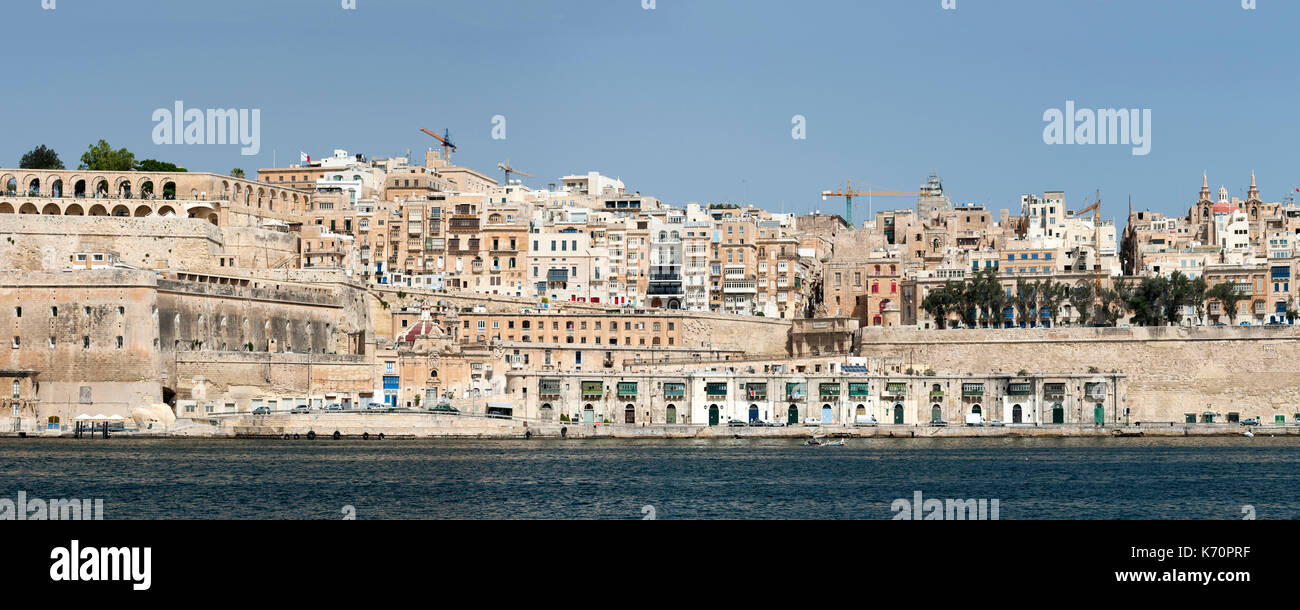 Panoramablick auf die Altstadt von Valletta, die Hauptstadt von Malta. Stockfoto