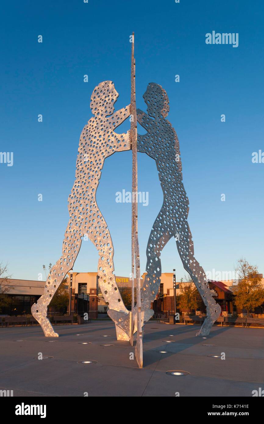 Usa, Iowa, Council Bluffs, Missouri Riverfront, Molecule Man von Jonathan Borofsky, Skulptur, 2008 Stockfoto