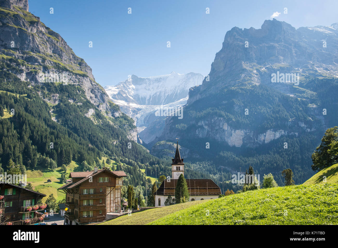 Blick in das Tal der Untere Grindelwald Gletscher (Gletscher), Grindelwald, Schweiz Stockfoto
