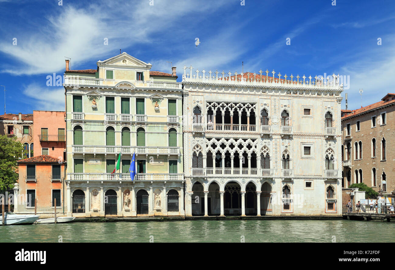 Palazzo Miani Coletti Giusti und Palazzo Ca' d'Oro, Canale Grande, Venedig Stockfoto