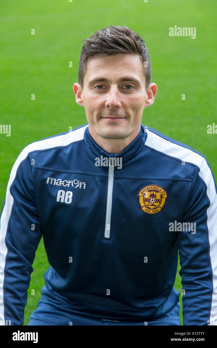 Motherwell Trainer Andrew Baumstämme Stockfoto