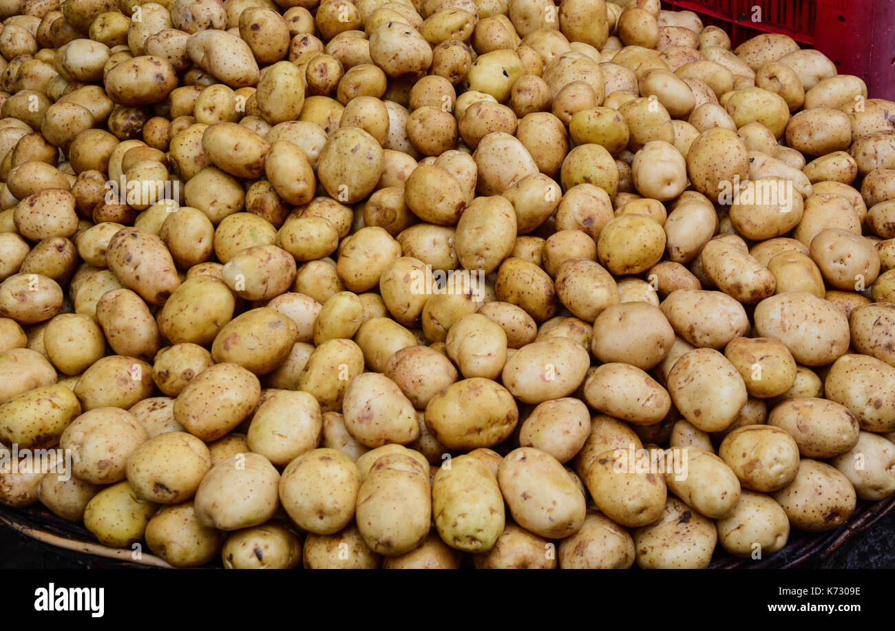 Fresh Produce On Display In Stockfotos und bilder Kaufen Alamy