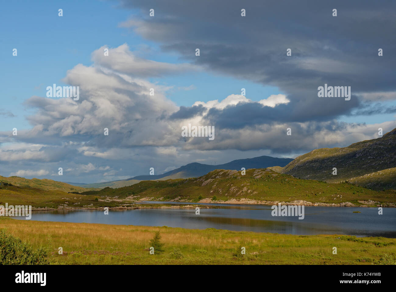See Loch Cluanie, Northwest Highlands, Schottland, Großbritannien Stockfoto