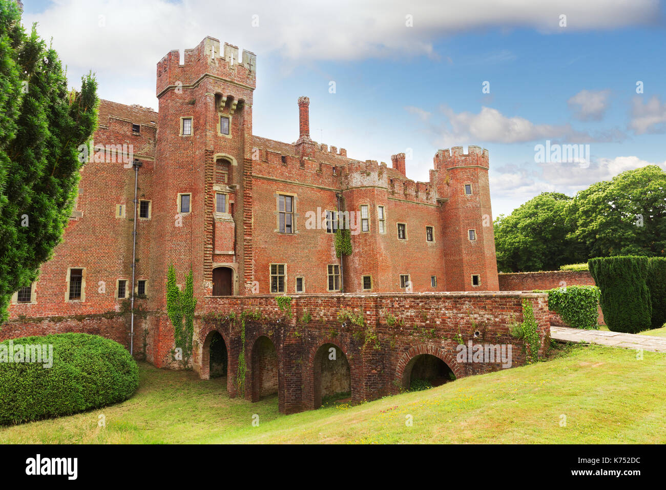Brick Herstmonceux Castle in England East Sussex 15. Jahrhundert Großbritannien Stockfoto