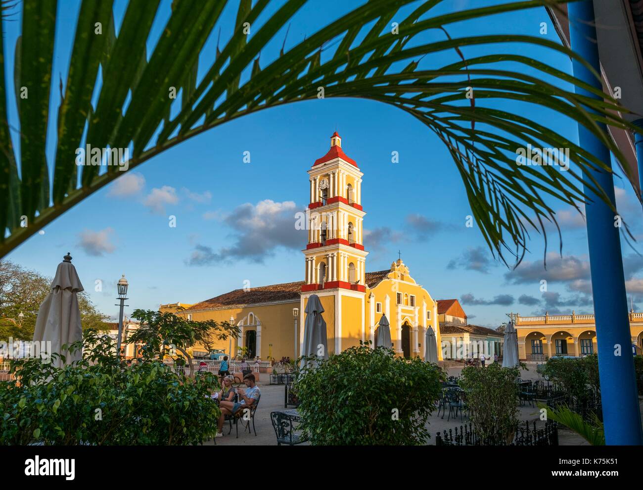 Kuba, Provinz Villa Clara, koloniale Stadt Remedios, im 16. Jahrhundert gegründet, der Plaza Mayor, Bürgermeister von San Juan Bautista de Remedios Kirche Stockfoto