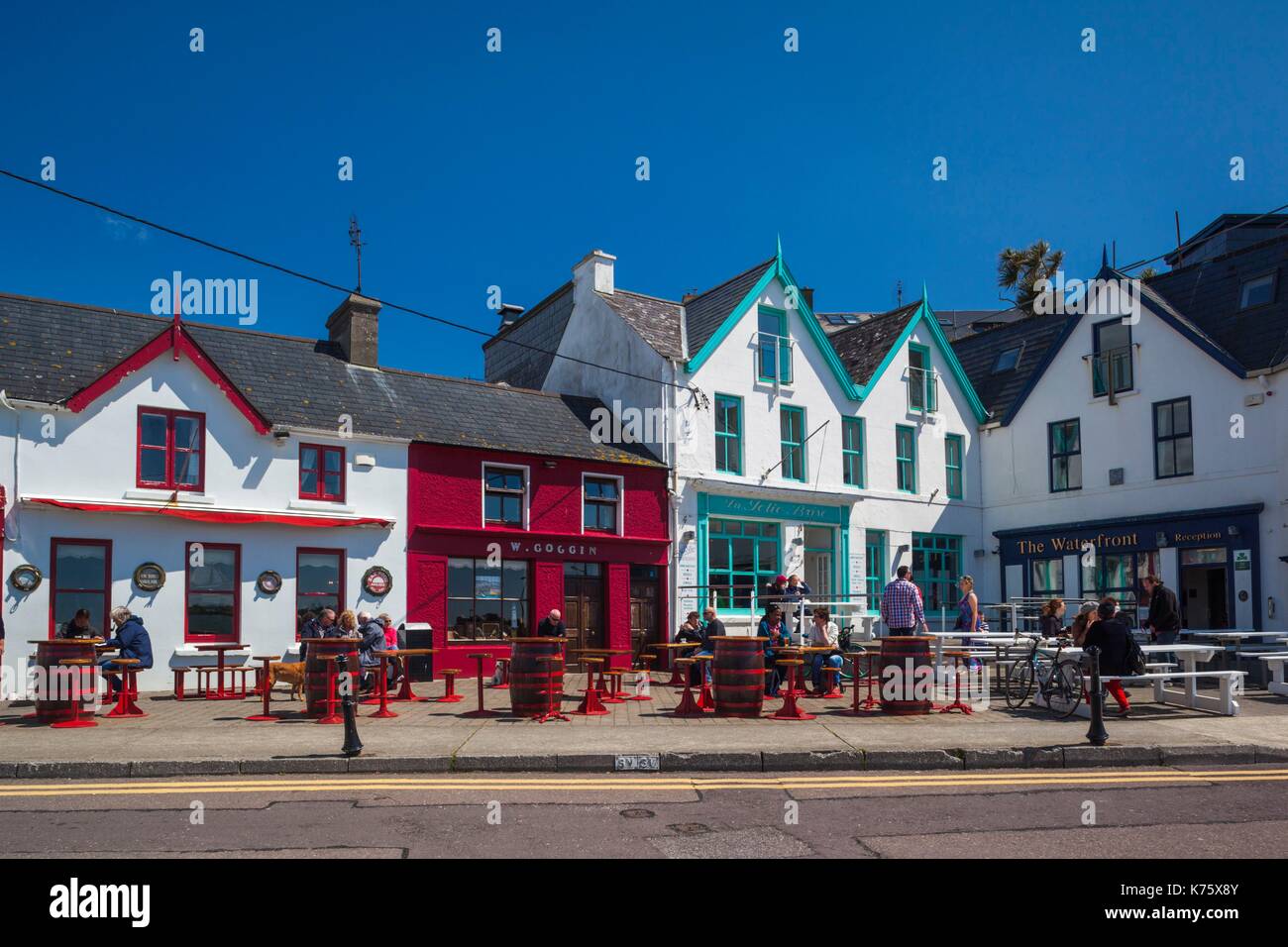 Irland, County Cork, Baltimore, Blick auf die Stadt. Stockfoto