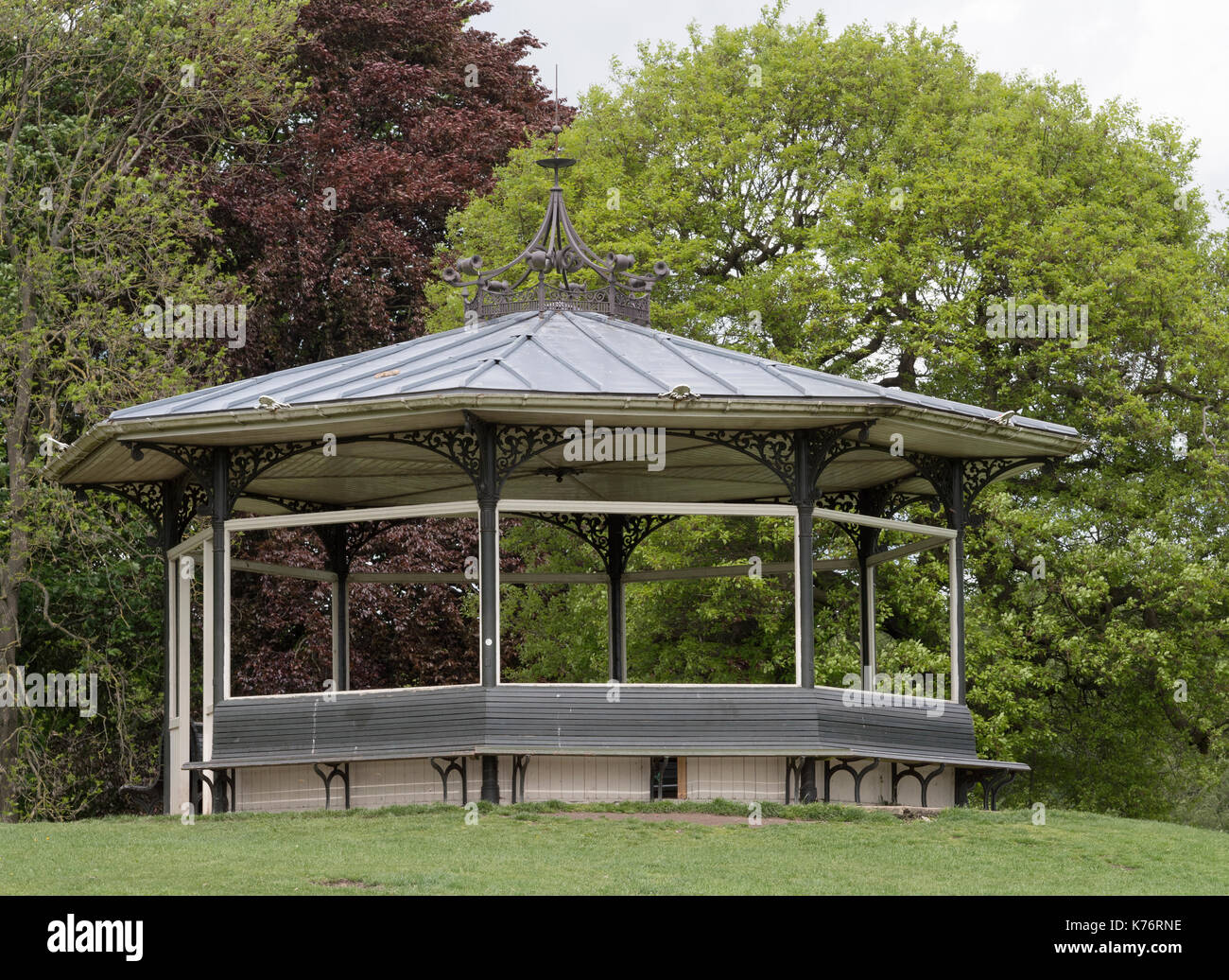 Der Musikpavillon an roundhay Park, Leeds, Yorkshire, England, Großbritannien Stockfoto