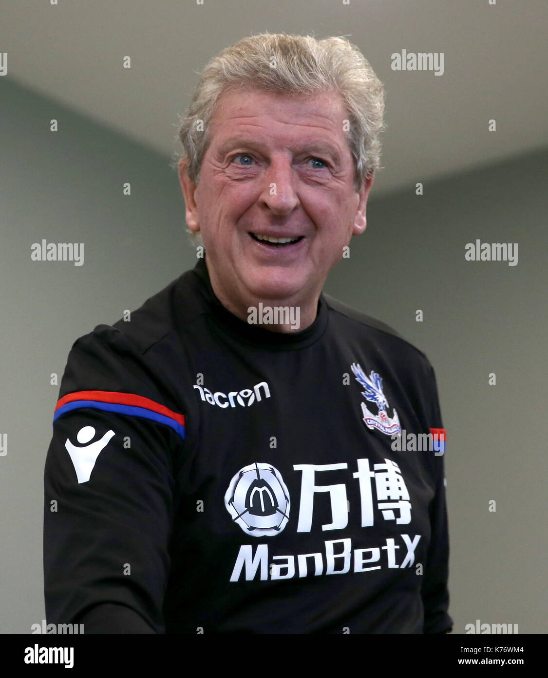 Neue Crystal Palace Manager Roy Hodgson während einer Pressekonferenz auf der Ziele Soccer Center, Beckenham. Stockfoto