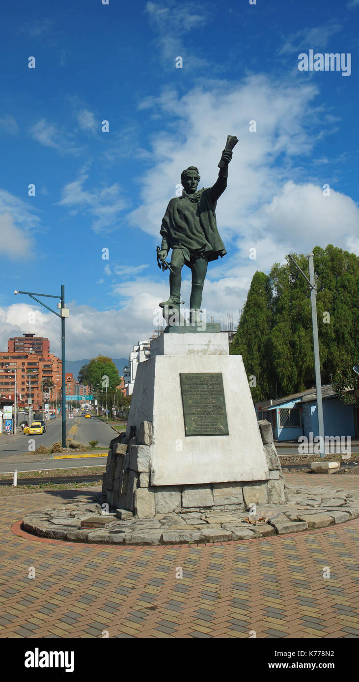 Bronzestatue für Simon Bolivar auf der Avenue of the Americas im modernen Viertel der Stadt Cuenca Stockfoto