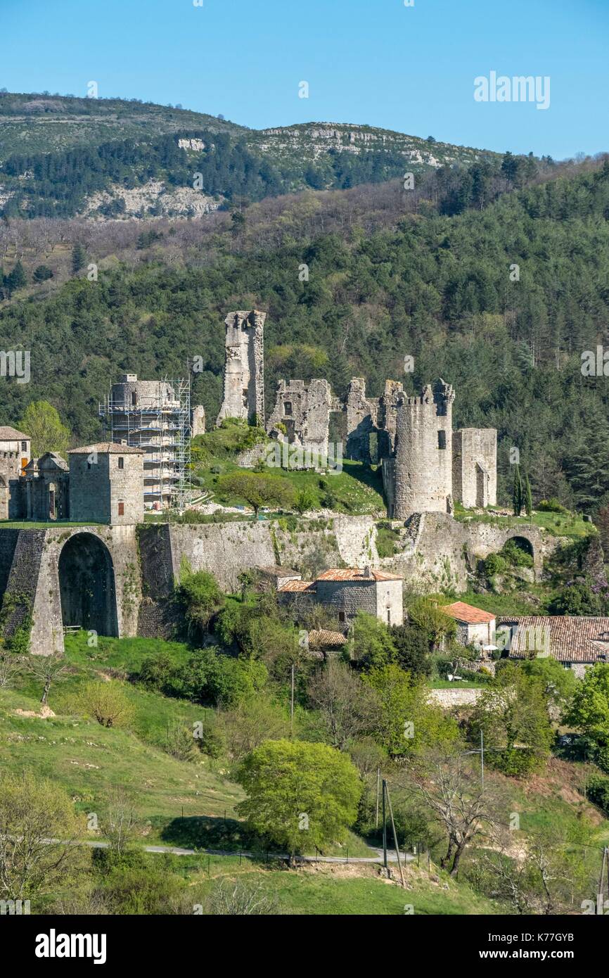Frankreich, Ardèche, Saint Michel de Boulogne, Burg von Boulogne 11. und 15. Jahrhundert Stockfoto