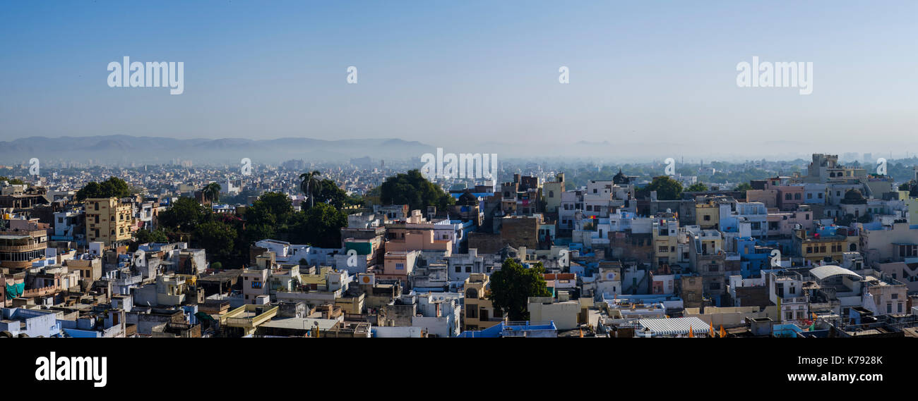 UDAIPUR, INDIEN - ca. November 2016: Panoramablick von Udaipur Stockfoto