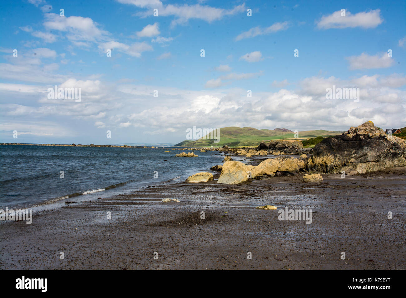Seascape Blick über den Strand und das Meer in der Nähe von lendalfoot Girvan, Schottland Stockfoto