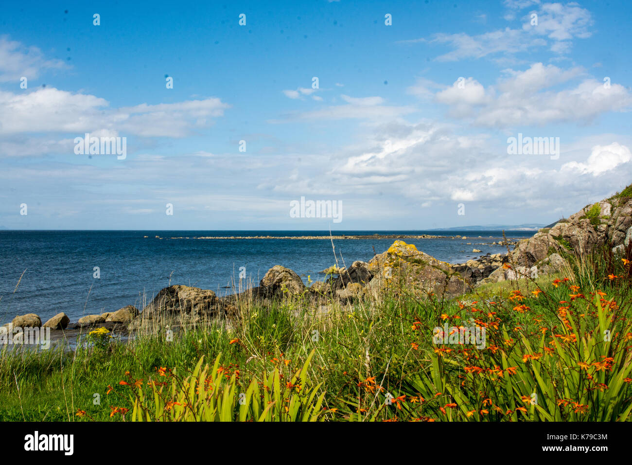 Seascape Blick über den Strand und das Meer in der Nähe von lendalfoot Girvan, Schottland Stockfoto