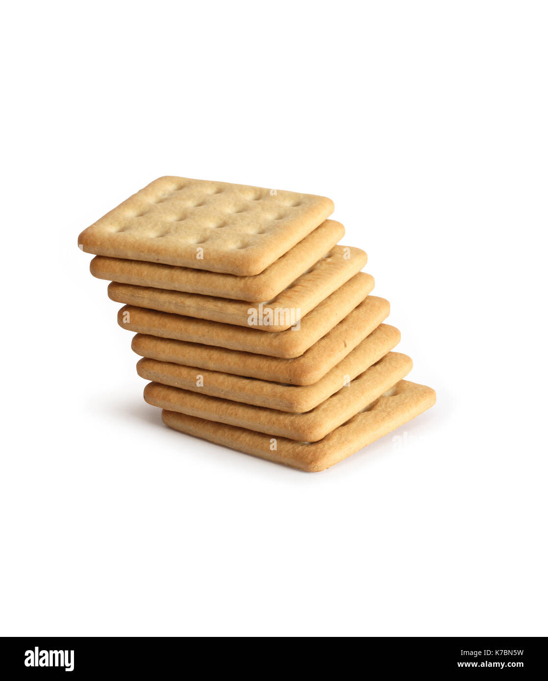 Stapel Cracker auf weißem Hintergrund. Mit Freistellungspfad isoliert Stockfoto