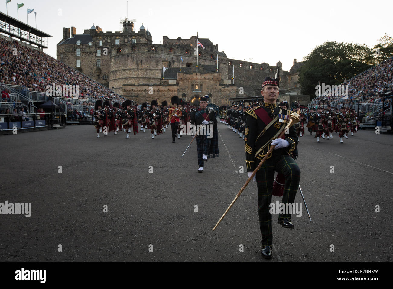 Edinburgh Royal Tattoo vor der Burg von Edinburgh, Edinburgh, Schottland, am 15. September 2017. Stockfoto