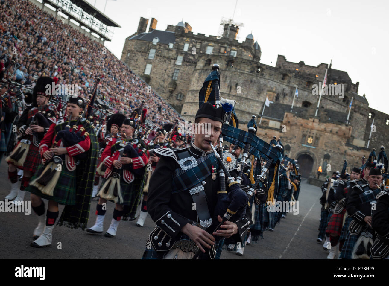 Edinburgh Royal Tattoo vor der Burg von Edinburgh, Edinburgh, Schottland, am 15. September 2017. Stockfoto