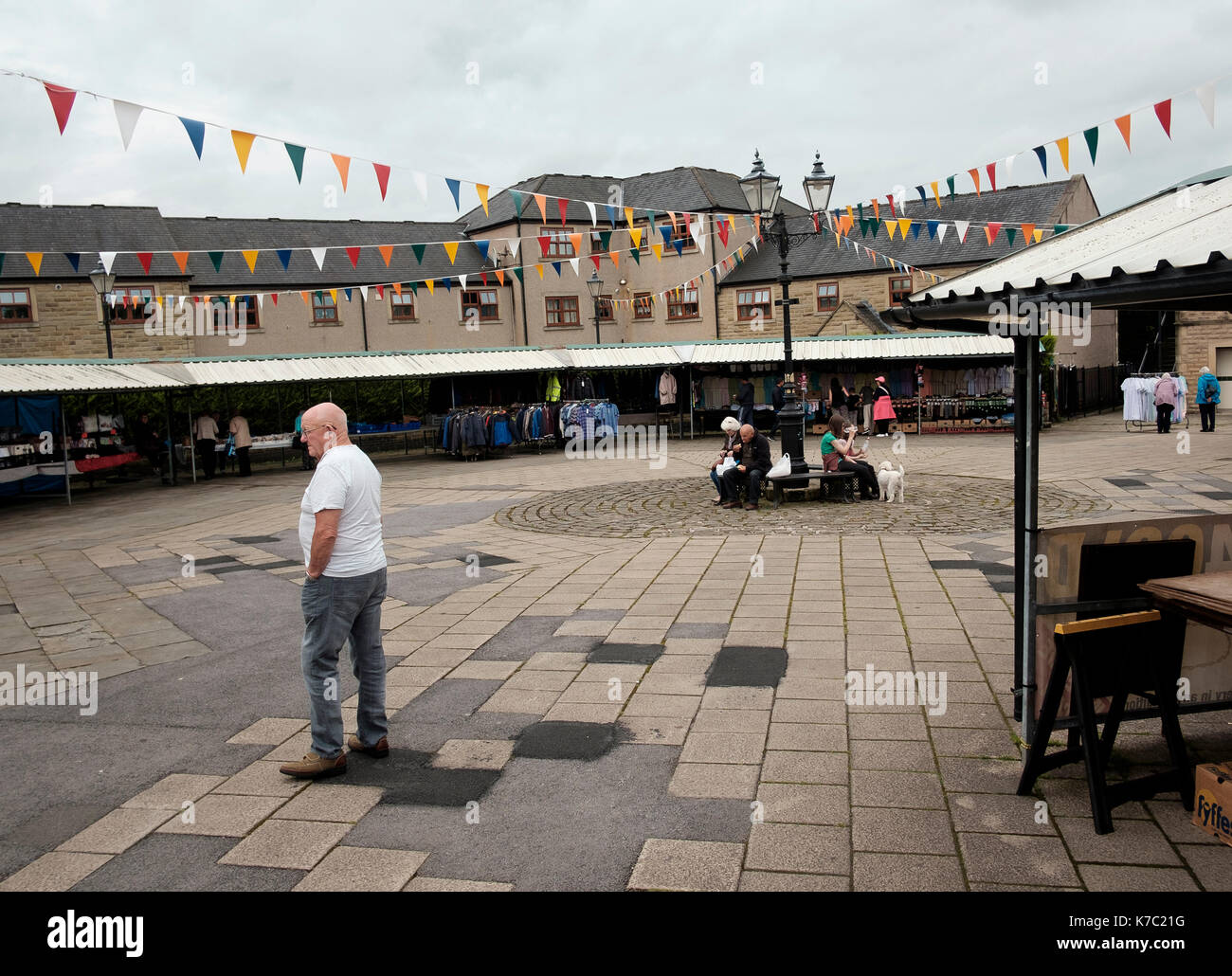 Der neue Marktplatz im Zentrum der Lancashire Stadt Clitheroe Stockfoto