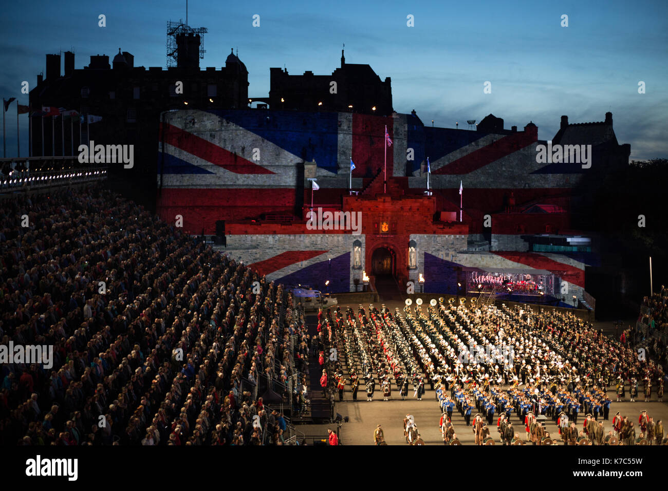 Edinburgh Royal Tattoo vor der Burg von Edinburgh, Edinburgh, Schottland, am 15. September 2017. Stockfoto