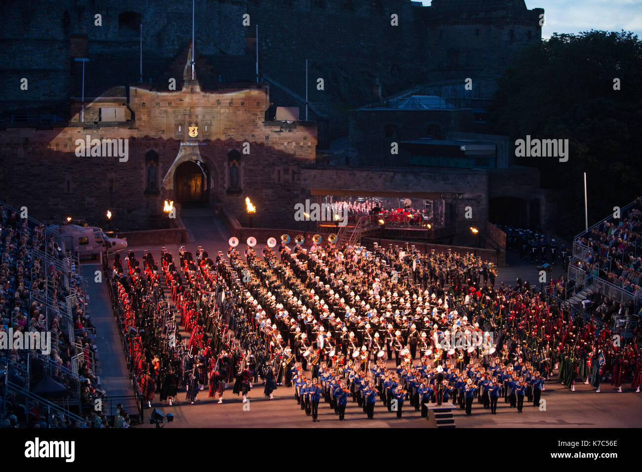 Edinburgh Royal Tattoo vor der Burg von Edinburgh, Edinburgh, Schottland, am 15. September 2017. Stockfoto